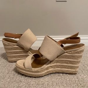 Vince Camuto Wedges